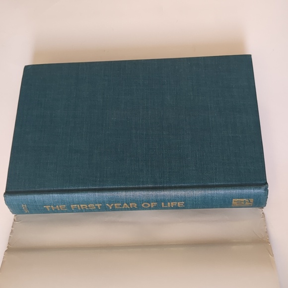 The First Year of Life - René A. Spitz - 1965 - Picture 7 of 12